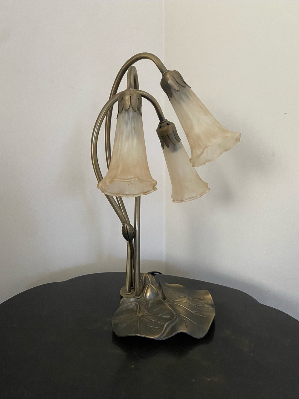 Vintage 3-Light Lily Pond Table Lamp